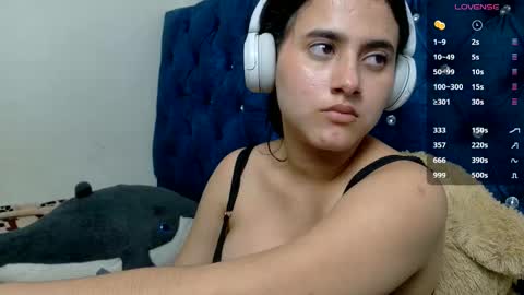 vikysexy28 online show from February 15, 1:19 am