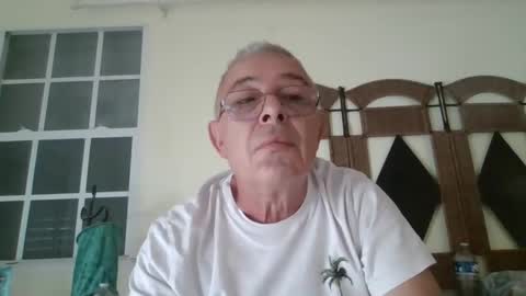 vilaingarcon971 online show from December 2, 2:47 pm