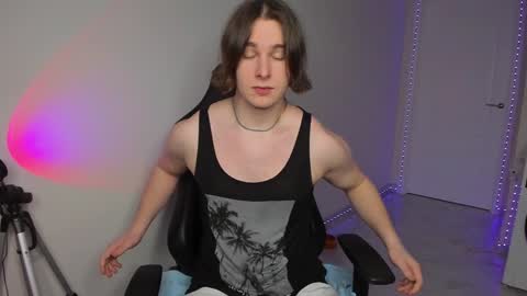 Vincent Strong online show from January 29, 8:08 am