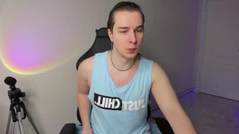 Vincent Strong online show from February 19, 7:17 am