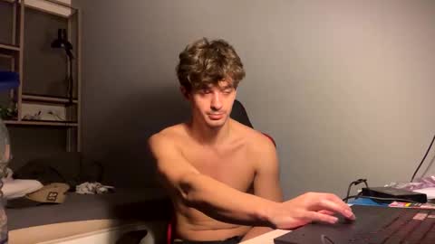 vincentprice69 online show from November 15, 9:49 pm