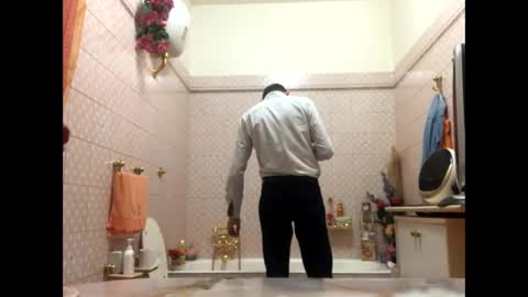 Zenith online show from November 12, 9:06 pm