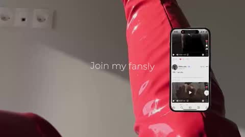 Diva Silvia online show from November 17, 4:09 pm