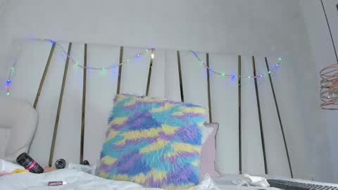 violeet_gray online show from November 20, 10:03 am