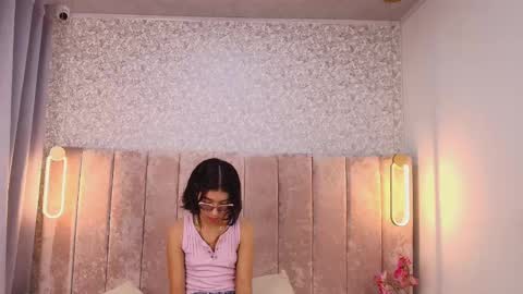 Snapshot of violet_606 chatting on September 15, 12:17 pm Violeta online show from September 15, 12:17 pm