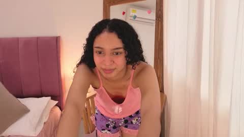 violet__15 online show from March 16, 11:58 am