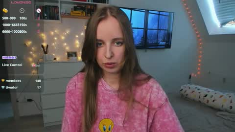 Violet online show from March 12, 1:37 pm