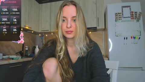 Violet online show from December 3, 12:13 pm