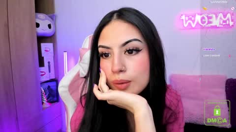 Snapshot of violet_catt chatting on February 4, 6:38 pm Violeta  online show from February 4, 6:38 pm
