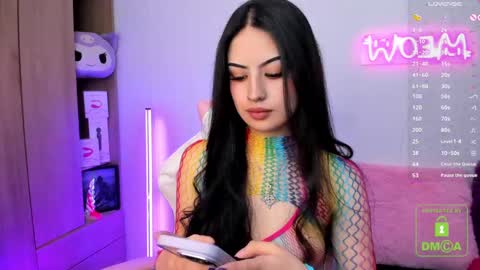 Snapshot of violet_catt chatting on February 13, 5:11 pm Violeta  online show from February 13, 5:11 pm