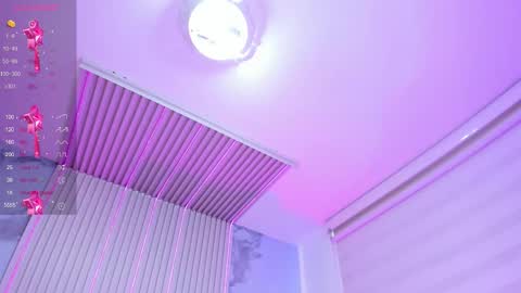 Violeta online show from November 5, 9:28 pm