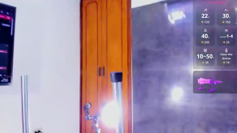 Violet online show from January 16, 7:56 pm