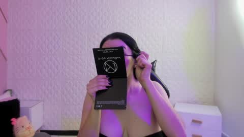     online show from June 3, 9:20 pm