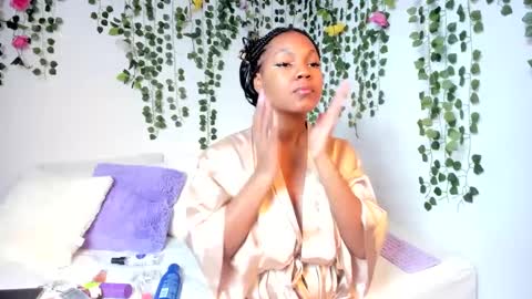 Violeta online show from March 7, 2:23 pm