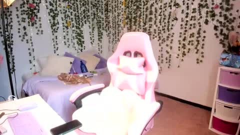 Violeta online show from October 15, 4:08 pm