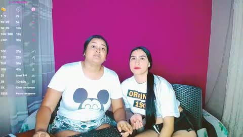 Snapshot of violeta_rouses chatting on February 19, 3:17 am violeta_rouses online show from February 19, 3:17 am