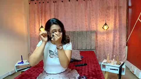 Snapshot of violetascott_ chatting on September 29, 1:43 pm VIOLETA online show from September 29, 1:43 pm
