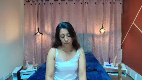 Snapshot of violetascott_ chatting on September 9, 5:02 pm VIOLETA online show from September 9, 5:02 pm