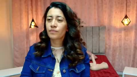 Snapshot of violetascott_ chatting on October 13, 1:02 pm VIOLETA online show from October 13, 1:02 pm