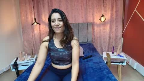 Snapshot of violetascott_ chatting on September 10, 5:47 pm VIOLETA online show from September 10, 5:47 pm