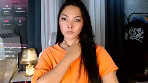 violet online show from January 17, 12:36 pm