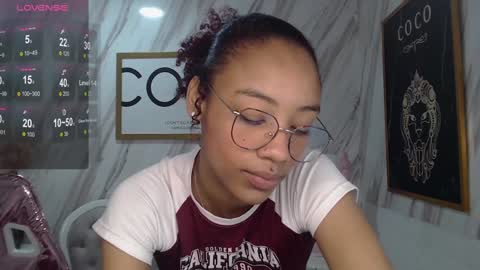 Snapshot of violeth_b chatting on January 18, 3:38 pm violeth_b online show from January 18, 3:38 pm
