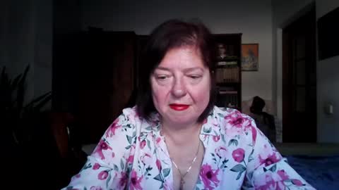 violetpulse online show from April 15, 2:42 pm