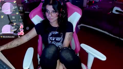   online show from October 15, 4:16 am