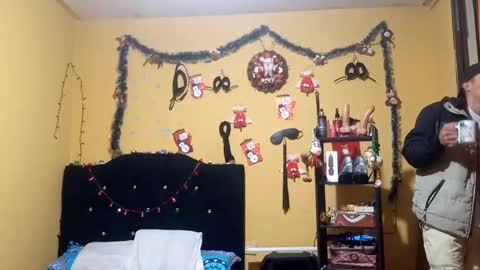 Violet777  online show from December 16, 7:58 am