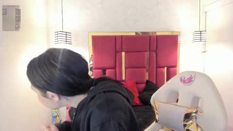 Snapshot of violetsmith_3 chatting on October 4, 12:03 pm Violeta online show from October 4, 12:03 pm