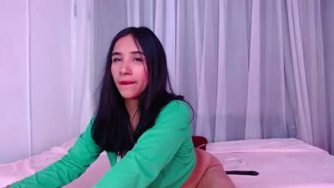 Snapshot of violetsweet_cs chatting on September 26, 11:24 pm violetsweet_cs online show from September 26, 11:24 pm