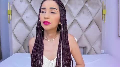 Violett  online show from April 8, 8:23 pm