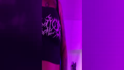  VIOLETT online show from June 12, 7:02 pm