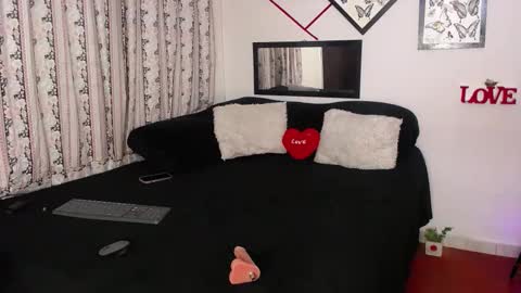 violetta_afrodita online show from November 9, 4:38 am