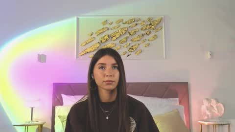 Snapshot of violetta_finch chatting on September 24, 9:16 am violetta_finch online show from September 24, 9:16 am