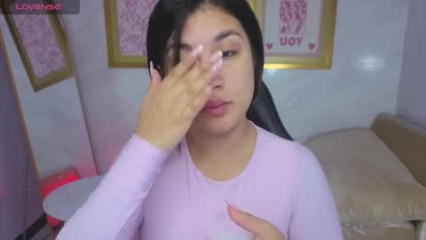 Violetta  online show from April 19, 3:51 am