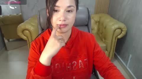 Violetta  online show from February 5, 7:39 pm