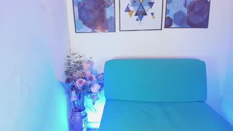 Princess Violet Valerious Follow me IGX violetvalerious online show from October 19, 5:50 pm