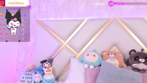 Snapshot of violettbloss chatting on February 27, 3:51 am Violeta online show from February 27, 3:51 am