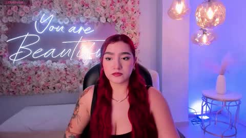 Violett Castel online show from September 24, 6:58 pm