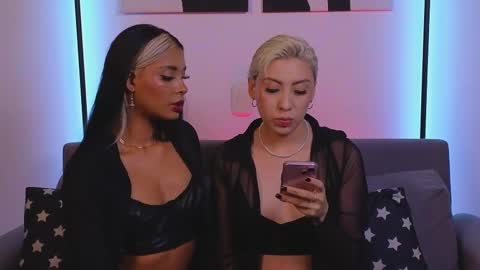 Violet online show from March 9, 1:56 am