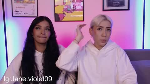 Violet online show from October 9, 11:54 pm