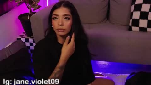 Violet online show from February 4, 12:58 am