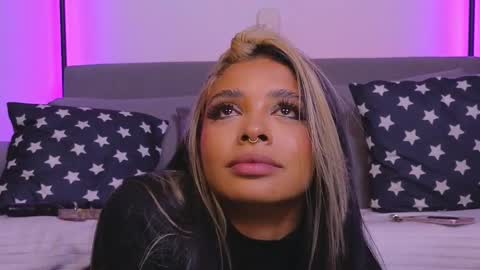 Violet online show from February 23, 5:34 am