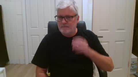 viper654321 online show from June 12, 7:51 am