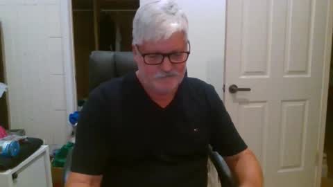 viper654321 online show from December 14, 7:58 am