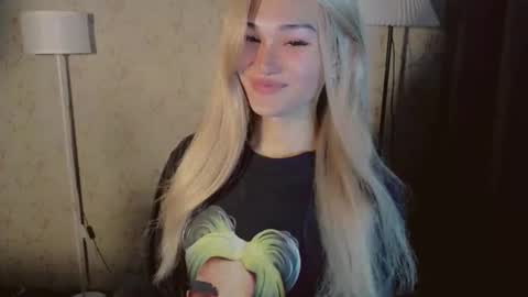 Pearl online show from October 28, 1:28 am