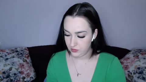 Snapshot of vitalina_freedom chatting on January 24, 11:37 am Vitalina online show from January 24, 11:37 am