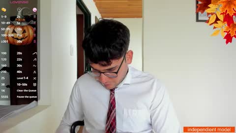 Vito Ferrer online show from October 5, 4:14 pm