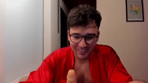 Vito Ferrer online show from October 23, 1:51 am